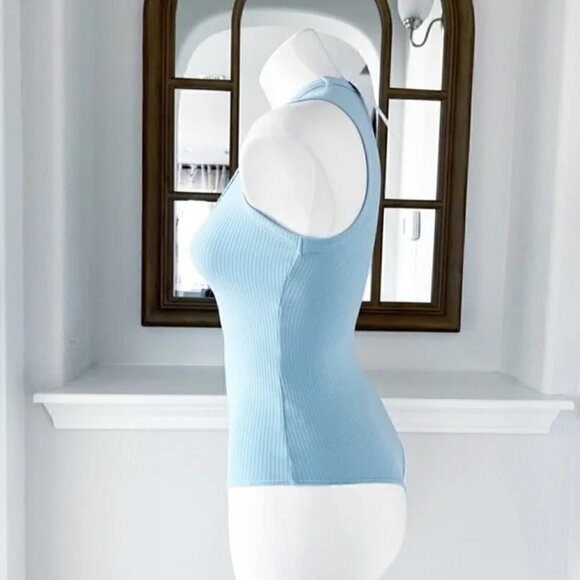 Drew Bodysuit XS NWT Sleeveless V-Neck Ribbed Ice Blue Fog Neutral Minimalist - Picture 5 of 5